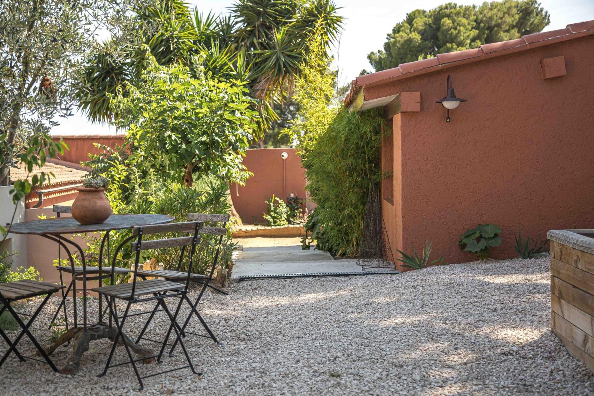 Suites 23 Cassis Exterior photo